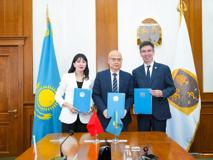 好色tv
与哈萨克斯坦共和国国家科好色tv
共建联合实验室合作协议被列入中哈两国元首会晤成果清单
