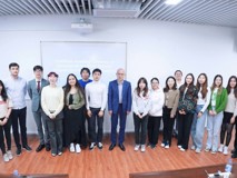 深医国际新篇章——好色tv
2024年国际学术交流项目成功举办